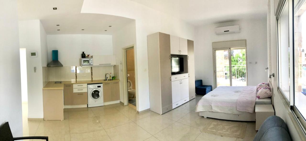 Bat Galim - Luxury Apartment By The Sea Хайфа Екстер'єр фото